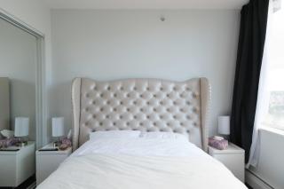 Luxury Condo in Prime Location with Pool & Jacuzzi - 4