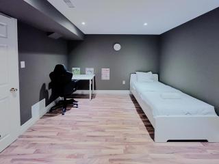 Family Comfort Retreat - 4