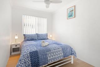 Villa Burra - Pet Friendly - 5 Mins Walk to the Beach - 7