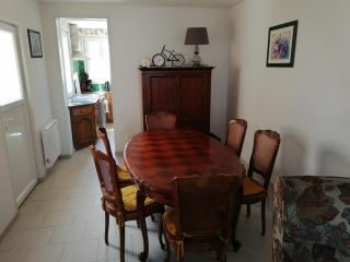 Appartement Familial au RDC, Cour Sud, Parking, à 300m Plage - 2 Chambres, WiFi, Animaux OK - FR-1-376-107 - 6