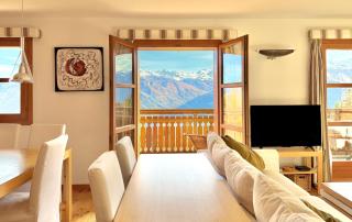 Crans-Montana 3BR - Mountain View, Balcony and Parking - 0