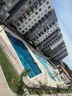 Apartamento con Piscina en Ricaurte - 1