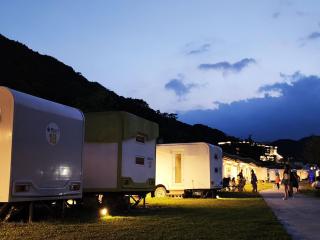 亮山川景觀休閒園區 露營車住宿 - 6