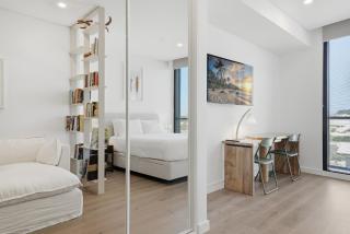 Coastal Apartment with Rooftop Pool - 2