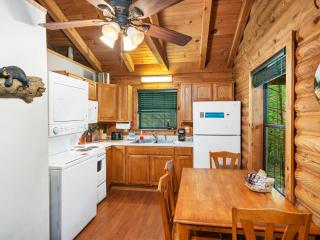Good Life Cabin 2 - Bryson City - 3