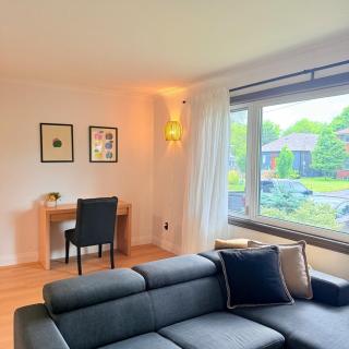 Mississauga 5BR Home Steps to Lake & Trails - Mississauga - 9