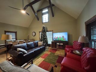 A Home for the Holidays - New River Gorge National Park - 6