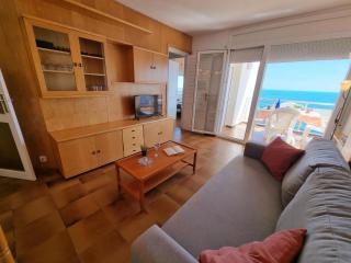 Apartamento acogedor con terraza y piscina en L'Escala - HISP-236-120 - 9