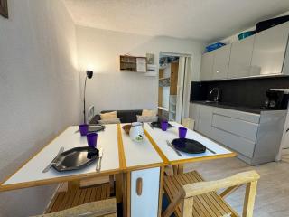 Appartement cosy à Bernex, proche des pistes et sentiers, avec terrasse ensoleillée et wifi. - FR-1-498-22 - 6