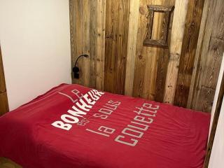 Appartement moderne en centre-ville avec parking et animaux admis - 6 pers. - FR-1-836-49 - 3