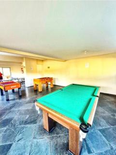 Vá andando para Praia, de frente á mercado com vaga e lazer completo - 6