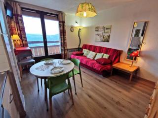 Location 2 pièces cabine, pied des pistes, balcon, 4-6 pers, proche ESF et commodités - FR-1-771-45 - 6