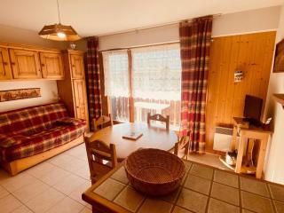 Appartement confortable avec balcon à Saint-Jean-de-Sixt - FR-1-459-250 - 0