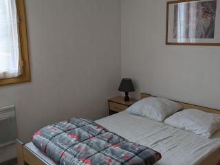 Deux pièces pour 7 personnes, calme et lumineux, proche pistes - FR-1-262-195 - 9