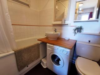 Studio cabine supérieur proche pistes, 4 pers, balcon sud, casier à ski - FR-1-771-76 - 2