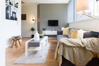 Live in the heart of Surry Hills - walk to City - 9