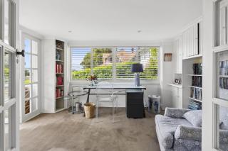 Poolside Stay - Close to Taronga Zoo & Luna Park - 4