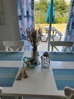 Large new beautiful house 1 and half miles to beach - 8