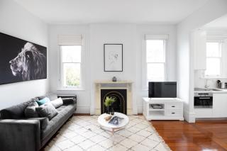 Cosy nook in inner-city Victorian mansion - 0