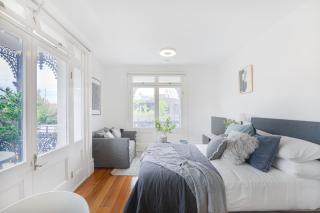 Perfect Located Studio Apartment - 0