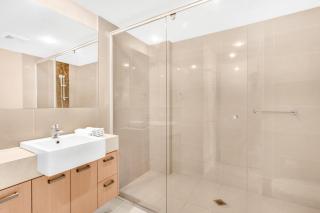 Lakeside Family Oasis with Pool, Gym and Balcony - 2