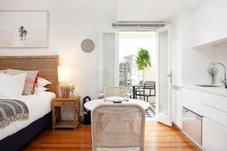 Modern and Cosy Inner West Apartment - 5