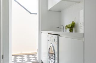 Explore Sydney Staying in Perfect Located Studio - 3