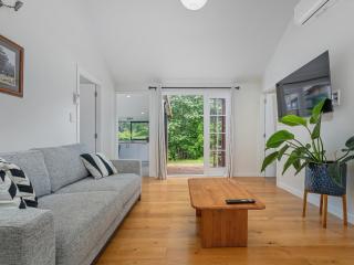 Stream-side Cottage - Driving Creek Coromandel - 4