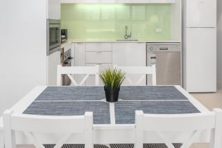 Beautiful Unit with Gym and Pool near Museums - 3