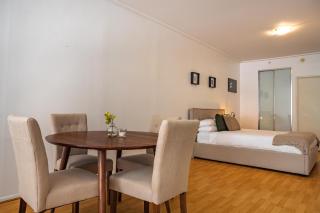 Stylish Studio With Pool & Gym in Heart of Sydney - Sídney - 2