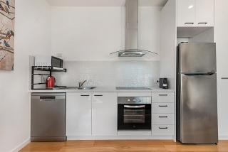 Comfy Studio with Shared Backyard near Racecourse - 3