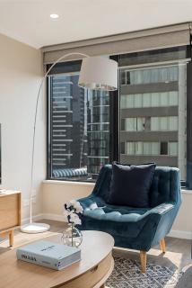 Stylish Arts Precinct Unit with Fabulous Views - 1