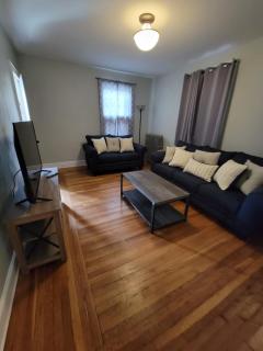 Frank Pepe House, Downtown, 2 bedrm house apartment - 8