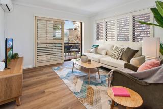 Cosy Unit with Parking near New Farm Park & River - 7