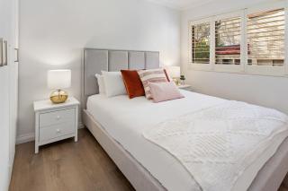 Cosy Unit with Parking near New Farm Park & River - 4