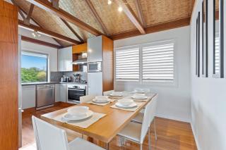 Beachfront 3-Bed with Private Pool & Fireplace - 5