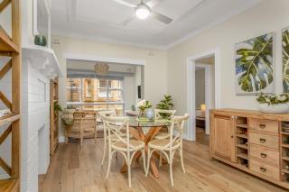 Spacious 2-Bed Apartment in the heart of Manly - 5