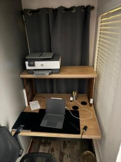 1BR Condo Near West 7th, Pool, Hot Tub, BBQ Sleeps 4 - Jacob's Neon Pearl - Fort Worth - 1