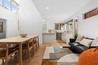 The Tides - Luxe Beach House Mornington - 2