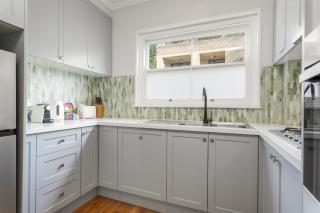 Coastal Living Just Metres From Coogee Beach - 4