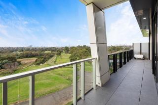 A taste of paradise in inner city suburbia - 4