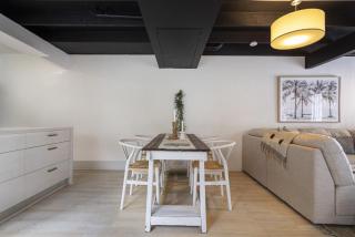 Beachside 2-Bed House with Pool, Courtyard & BBQ - 3