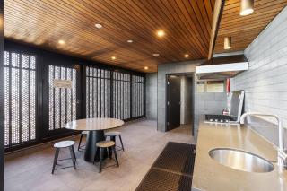 52nd Floor with Panoramic Views of Brisbane City - 4