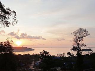 Sunrise Hill Koh Rong - 1