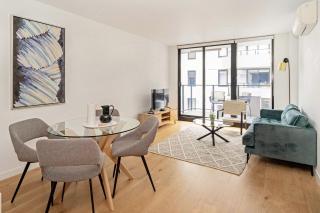 Idyllic 1-Bed Near Popular Shopping Streets - 0