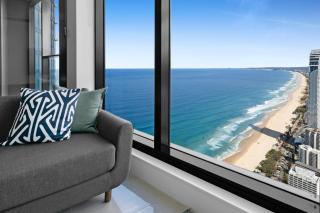 Oceanfront 2-Bed with Spectacular View, Pool & Gym - 5
