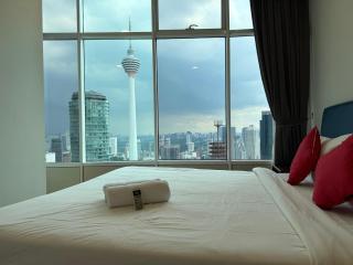 SKY suites KLCC Area BY Jalan p Ramlee - 9