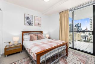 1-Bed Brisbane City Centre with Pool, BBQ & Gym - 8