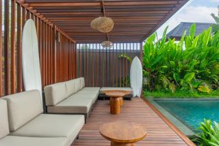 Medewi Surf Villa Luxury - 5