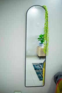 Harbour Luxe Apartment - 3